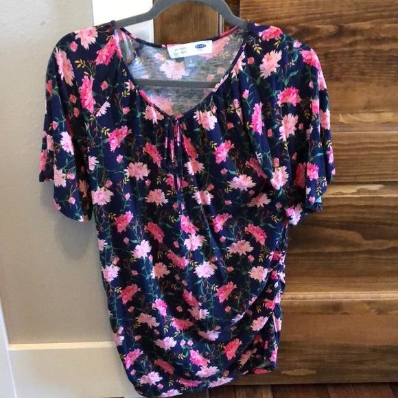 Old Navy Tops - 🔥 Navy floral maternity shirt large
